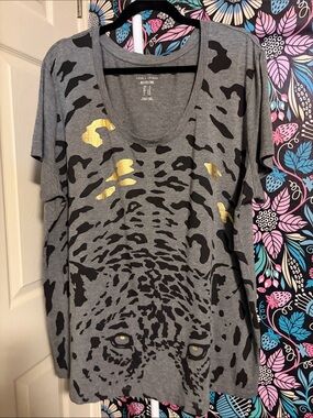 Addition Elle Gray Short Sleeve Tee with Black Leopard Print and Gold Accents